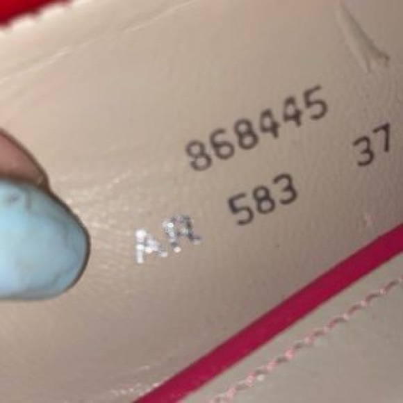 Boden Red Round Toe Slip-On Glossy Real Patent Leather Mini Pump Heels, sz 37 - Picture 11 of 13